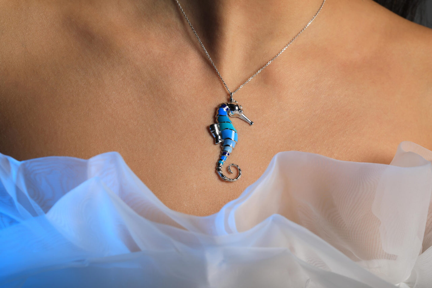 sea horse necklace blue