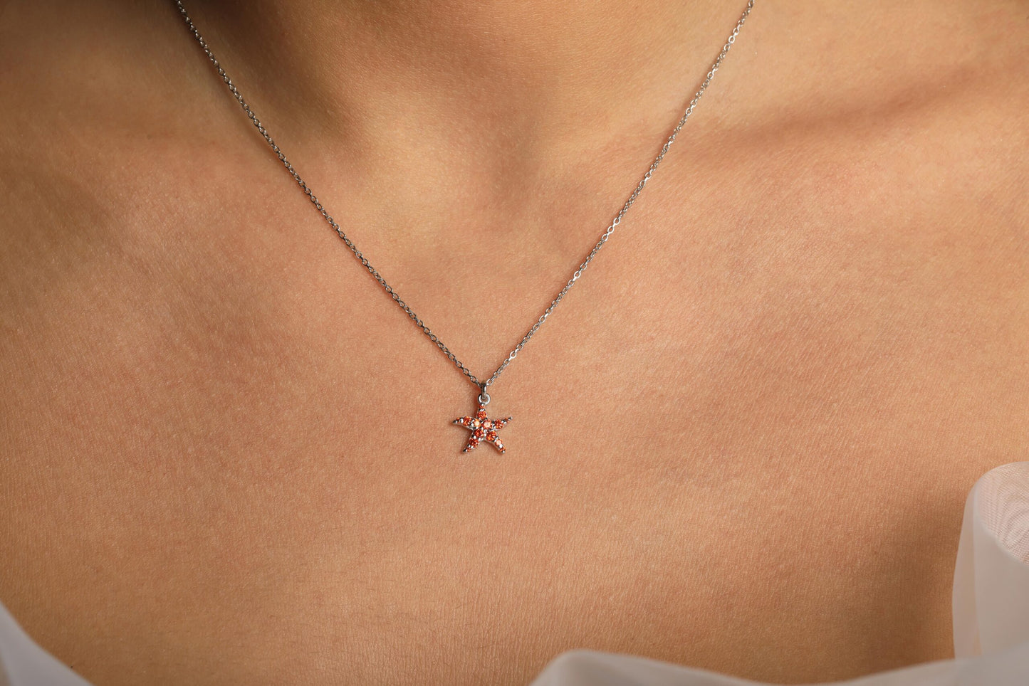 starfish mini mandarin necklace